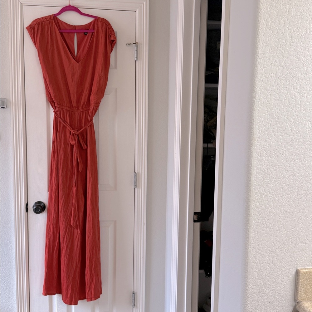 Ann Taylor Sleeveless Belted Jumpsuit, Women’s Sz 18